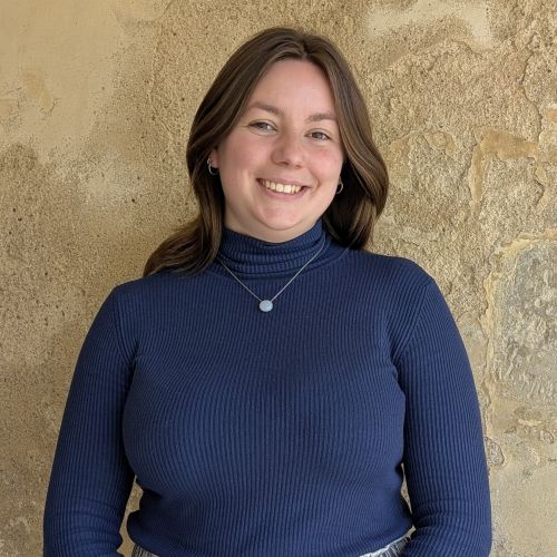 APOLLINE TAMISIER</p>
<p>Chargée de réseau & partenariat - Responsable boutique</p>
<p>Saint-Jean-d'Angély