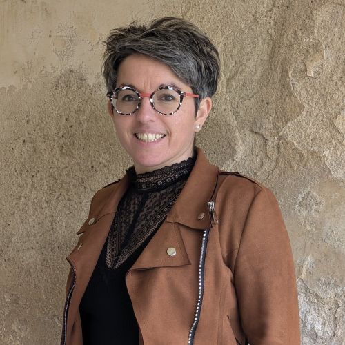 SABRINA VESQUE</p>
<p>>Responsable de projets numériques</p>
<p>Matha